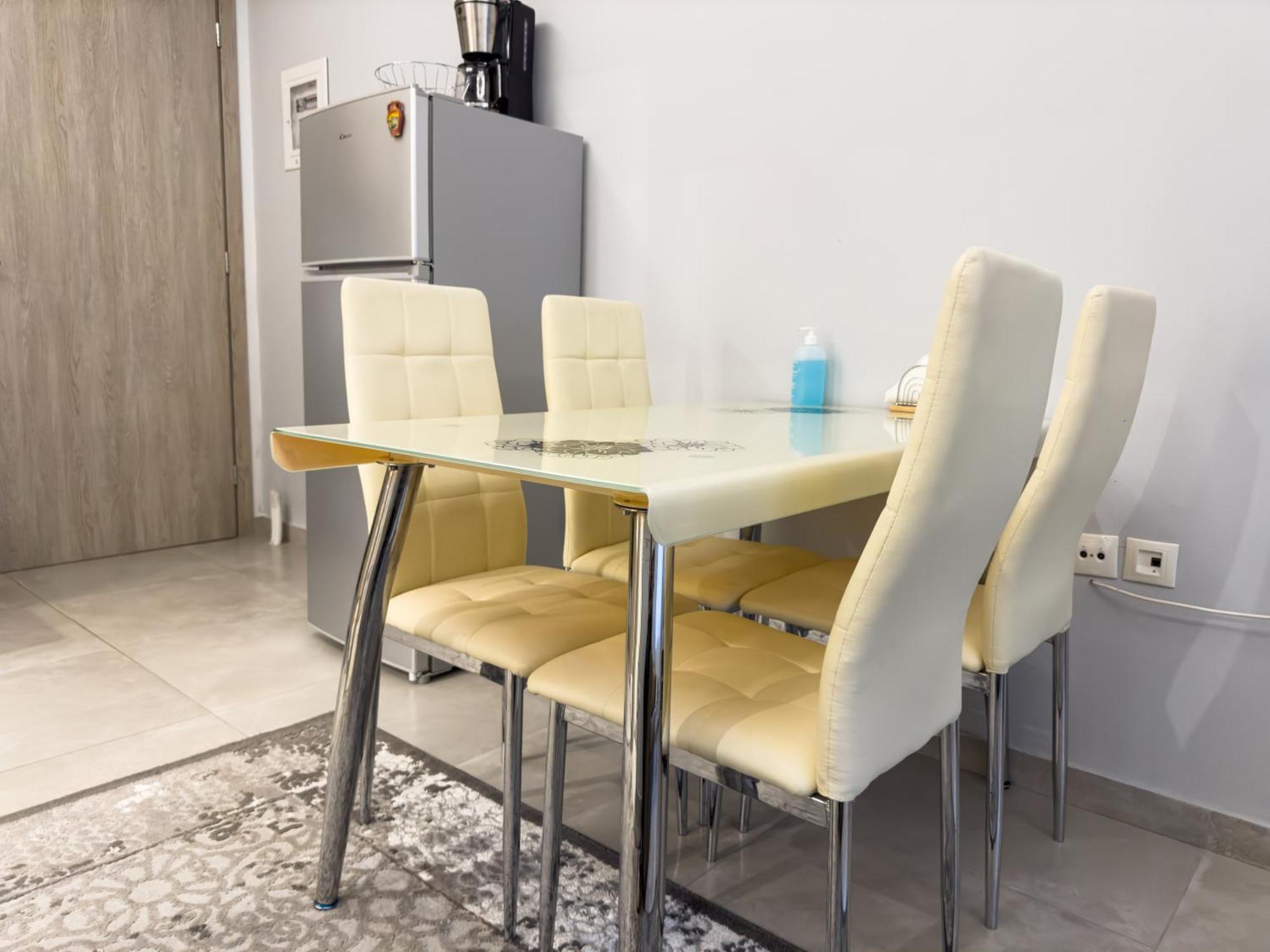 Contemporary & Spacious Renovated Apartment, Dt Syntagma, /Touristic Area 雅典 外观 照片