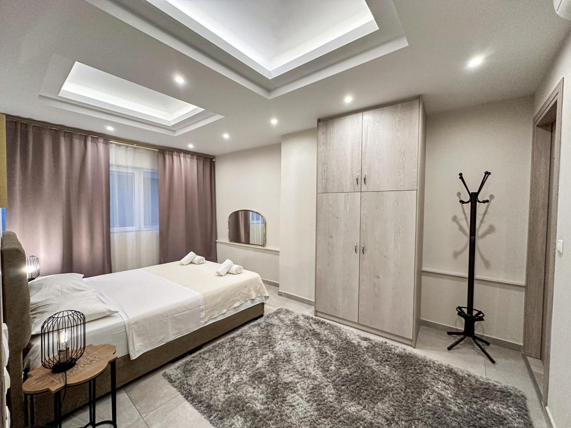 Contemporary & Spacious Renovated Apartment, Dt Syntagma, /Touristic Area 雅典 外观 照片