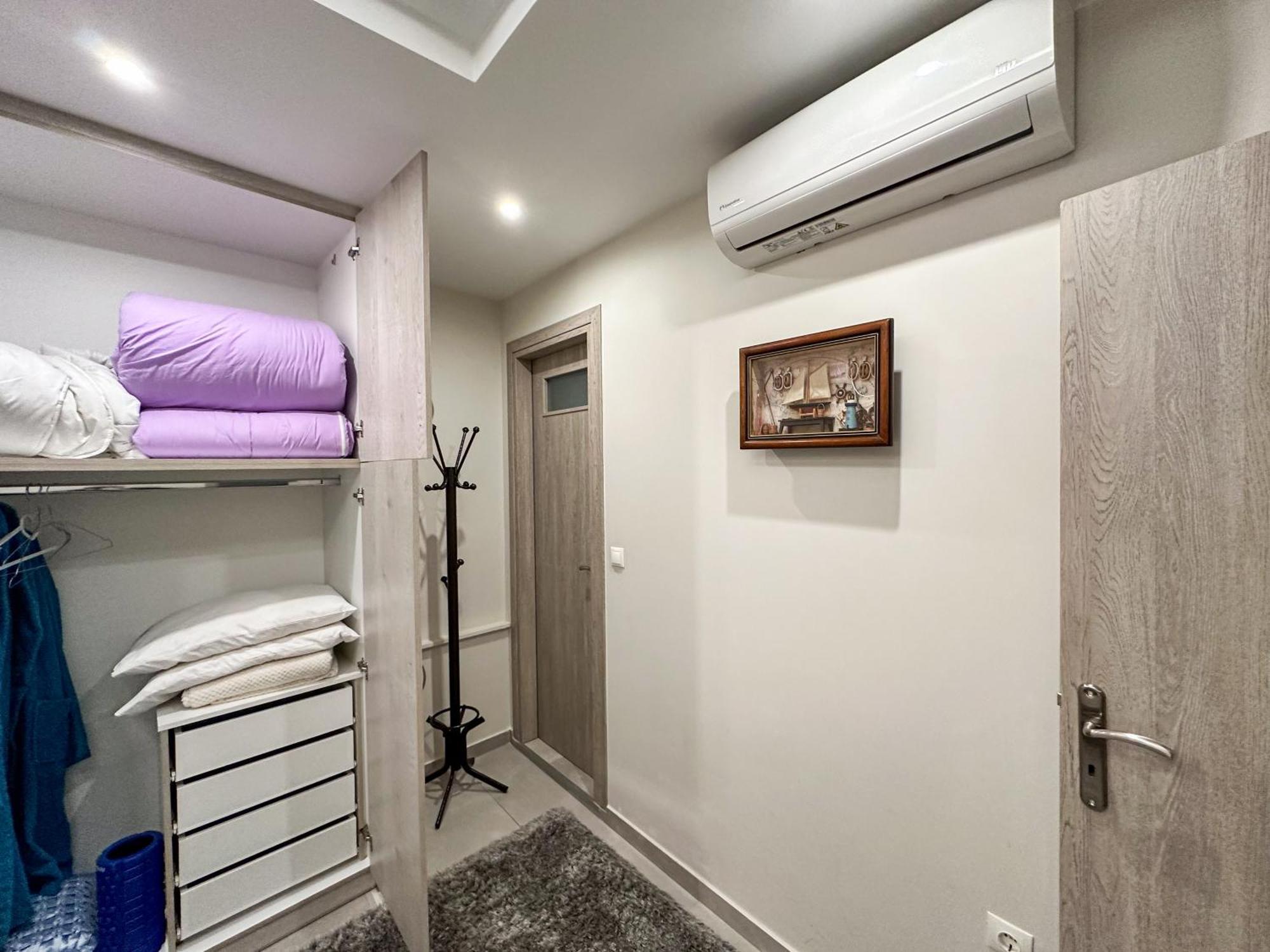 Contemporary & Spacious Renovated Apartment, Dt Syntagma, /Touristic Area 雅典 外观 照片