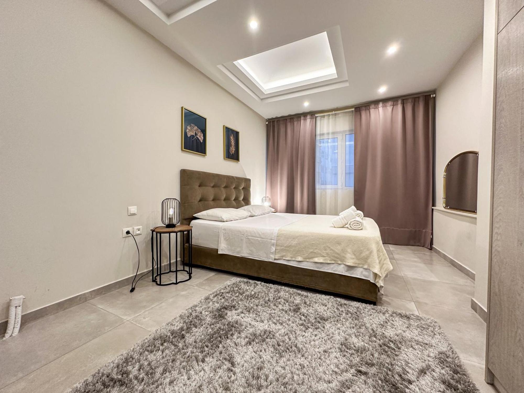 Contemporary & Spacious Renovated Apartment, Dt Syntagma, /Touristic Area 雅典 外观 照片